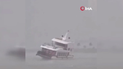 Tur teknesi alabora oldu! 27 kişi hayatını kaybetti