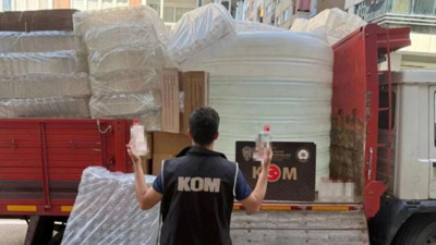 İzmir'de sahte içki operasyonu: 5,8 ton etil alkol ele geçirildi