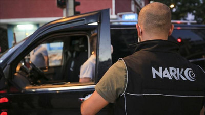 İstanbul'da zehir tacirlerine nokta operasyon