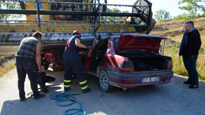 Kastamonu'da korkunç kaza! Otomobil biçerdöverin altında kaldı