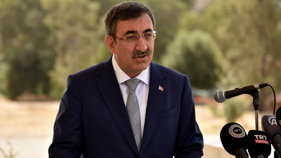 Türkiye'nin yangınla mücadelesi devam ediyor! Cumhurbaşkanı Yardımcısı Yılmaz'dan açıklama
