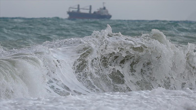 10 ülkede alarm: Tsunami uçak hızında ilerliyor