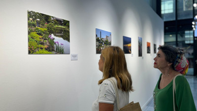 'Kültürler Arası Köprüler' sergisi Beyoğlu'nda başladı