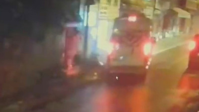 Beykoz'da motosiklet ve minibüs çarpıştı! 1 kişi öldü