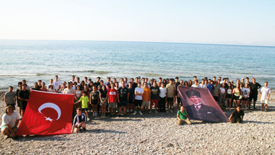 Geleceğin liderleri yaz kampında buluştu ‘Bağımlılığa savaş açtık’