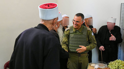 İsrailli subaylar Süveyda’da