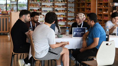 Sakarya Üniversitesinde tanıtım günlerine yoğun ilgi