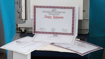 Profesör olmak bu kadar kolaymış! İşte 'sahte diploma' skandalının perde arkası