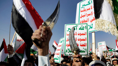 Yemen'den Tel Aviv sakinlerine sabah sporu: 'Siyonist sürülerini sığınağa kaçırdık'