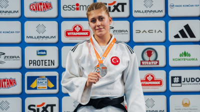 Manisalı sporcudan göğüs kabartan başarı: Avrupa ikincisi oldu