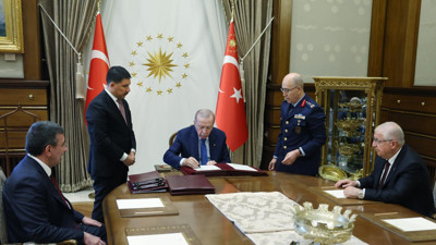 YAŞ kararları Resmi Gazete'de...İşte kritik değişiklikler