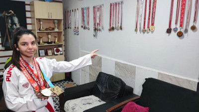 200 müsabakada 150'den fazla madalya kazandı