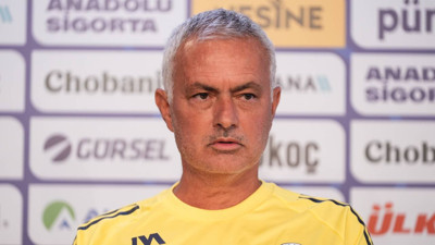 Fenerbahçe Teknik Direktörü Jose Mourinho: 'Tur şansımızın yüzde 50 olduğunu düşünüyorum'