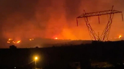 Manisa'daki orman yangınına müdahale sürüyor