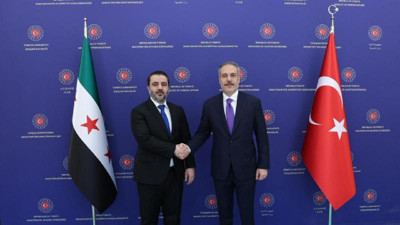 Bakan Fidan: YPG Suriye'de oyunbozanlık yapıyor