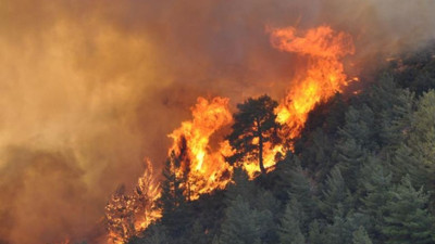 Hatay Kırıkhan'da orman yangını: Müdahale sürüyor