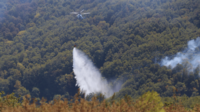 Kocaeli'de çıkan yangının yoğunluğu azaldı