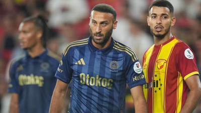 Fenerbahçe'ye Cenk Tosun'dan kötü haber