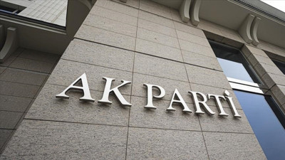 AK Parti'ye katılan belediyeler hangileri? 56 belediye başkanı, AK Parti'ye geçti