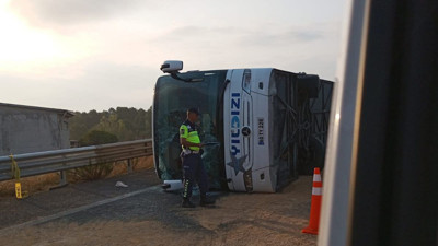 Kuzey Marmara Otoyolu’nda feci kaza! Yolcu otobüsü devrildi: Çok sayıda ölü ve yaralı var