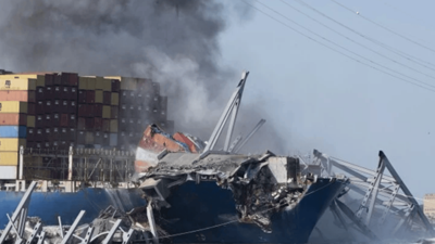 Kömür taşıyan bir kargo gemisinde patlama