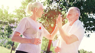 Yaşlı bireylere yaz sıcağı uyarısı! 'Sakın susuz kalmayın'