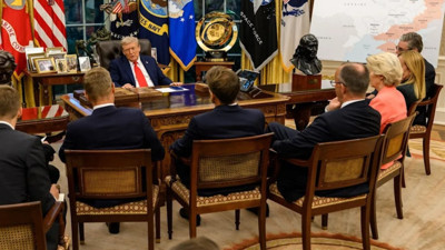 Moskova Beyaz Saray'daki 'veli toplantısı'nda yer alan Ukrayna haritası hakkında konuştu: Kiev ve destekçilerine atılmış bir tokat