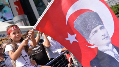 29 Ağustos yarım gün mü, 30 Ağustos resmi tatil mi?