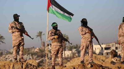 Filistin direniyor! Kassam Tugayları İsrail tanklarını hedef aldı