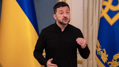 Moskova: Gayrimeşru Zelenskiy herhangi bir anlaşma imzalayamaz