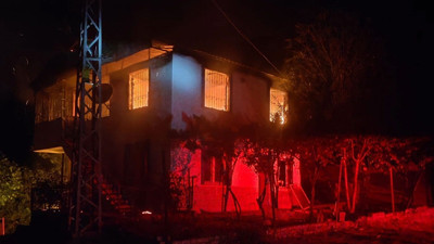 Adana'da kiracılarını öldüren çiftin evi yandı