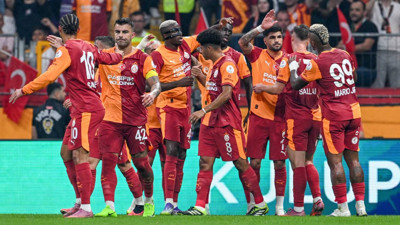 Galatasaray, 3 puanı 3 golle aldı! Sarı-kırmızılılar, Çaykur Rizespor'u mağlup etti