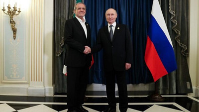 Rusya Devlet Başkanı Putin ve Pezeşkiyan görüştü: Masada nükleer program var