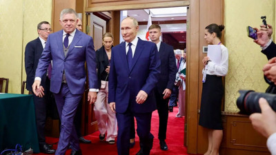 Putin ile Slovakya lideri Fico Çin'de buluştu: 'Kiev'e NATO izni verilmeyecek'