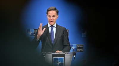 Belirsizlikler ve hayaller arasında NATO Ukrayna'ya 'güvenlik garantileri'ni tartışıyor