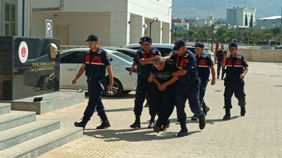 Adana'da mide bulandıran olay!