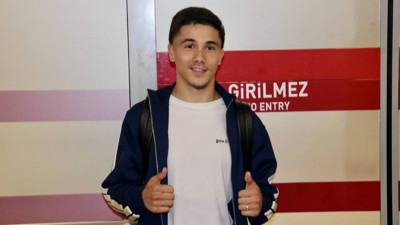 Trabzonspor'un yeni transferi Bouchouari şehre geldi