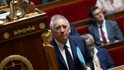 Ekonomik çıkmaz hükûmeti devirdi