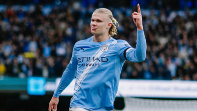 Manchester derbisinde kazanan City