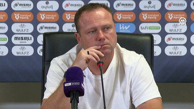 Misirli.com.tr Fatih Karagümrük Teknik Direktörü Marcel Licka: 'Üçüncü bölgede çok zayıf bir takımız'