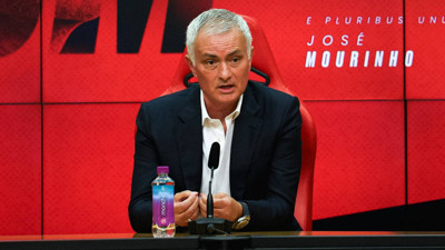 Benfica Teknik Direktörü Jose Mourinho: 'Fenerbahçe'ye gitmekle hata yaptım'