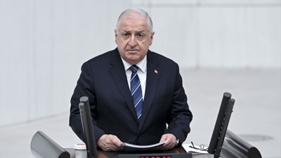 Bakan Güler'den Suriye'ye operasyon sinyali