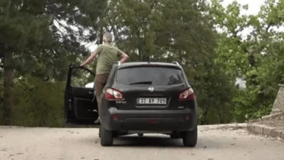 Gizemli yol: Araçlar yolda kendiliğinden ilerliyor!