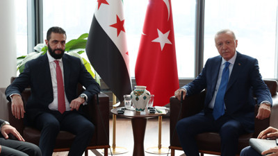 Cumhurbaşkanı Erdoğan ve Şara'dan ABD'de sürpriz görüşme