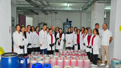 Manisa'da fabrika gibi okul! Üretimle 2 milyon lira elde ediyorlar