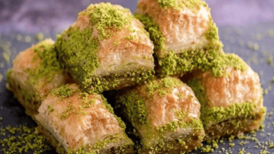 Ünlü baklavacıdan boya hilesi! Bakanlık yeni listeyi açıkladı