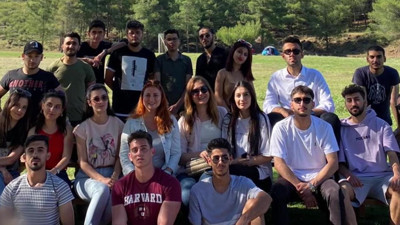 Öğrenciler için yeni hak: Bir yıl istedikleri okulda okuyabilecekler