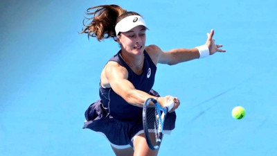 Zeynep Sönmez, Çin Açık'ta 3. tura yükseldi