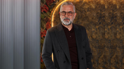 Nâzım’ın dizelerini sahneye taşıyor ‘Tiyatronun can bulduğu yer Anadolu’