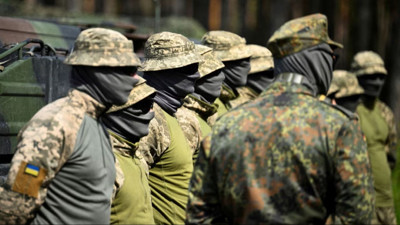 Rus istihbaratı SVR: 'Kiev sahte bayrak operasyonuyla provokasyona hazırlanıyor'